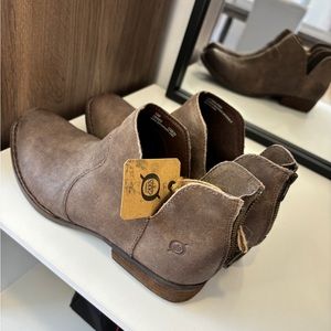 Born Bootie- new with tags and box size 10. Leather, distressed Taupe